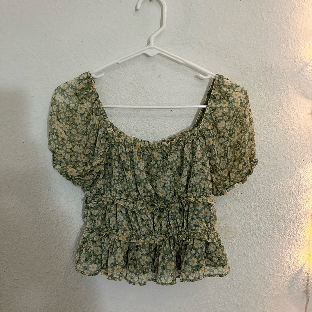 Cottage Core Floral Vintage Crop Tee